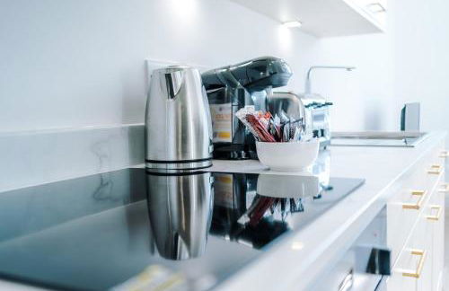 Stylish 1-Bedroom Getaway in Sale - Photo 26