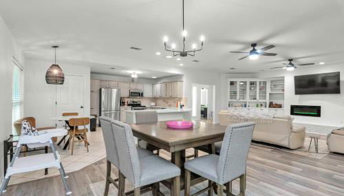 Boat House - Steps to Boat Ramp, Grill & 1 Mile to Beach - Foto 5