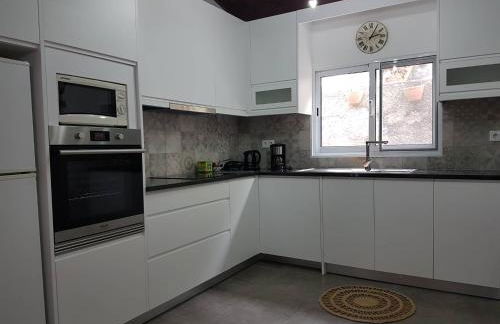 Join our relaxed house near the beach - Mosteiros - Foto 9