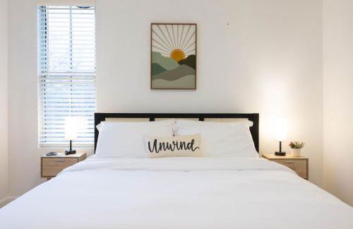 Modern 4BR Retreat in Prime Gilbert Location - Foto 37