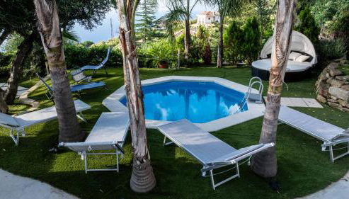 Villa Sicilia - Capo D'orlando- With Pool - Foto 4, sunbed