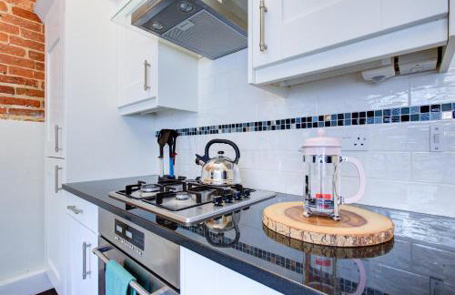 Sweet Briar - Photo 9