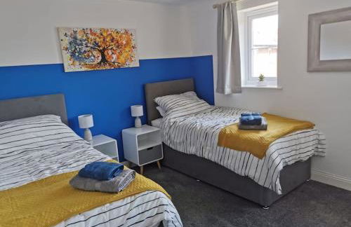 Modern Roomy 3 BR Home Pershore - Foto 3