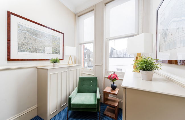 The Apartments Chelsea - Photo 2