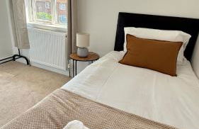 The Sandstone Stay - 5 min from Southmead Hospital - Foto 5