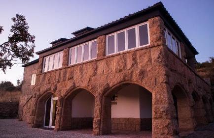 Casal dos Netos - Foto 2