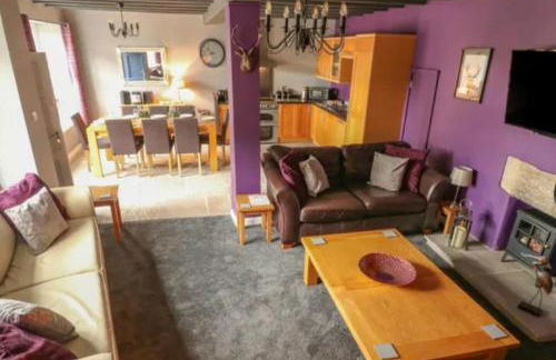 Lovely 4 bed House Sleeping 8 Near Ashbourne - Foto 21