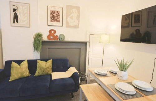 Lovely Two bedroom flat in St Michael's Hill - Photo 2