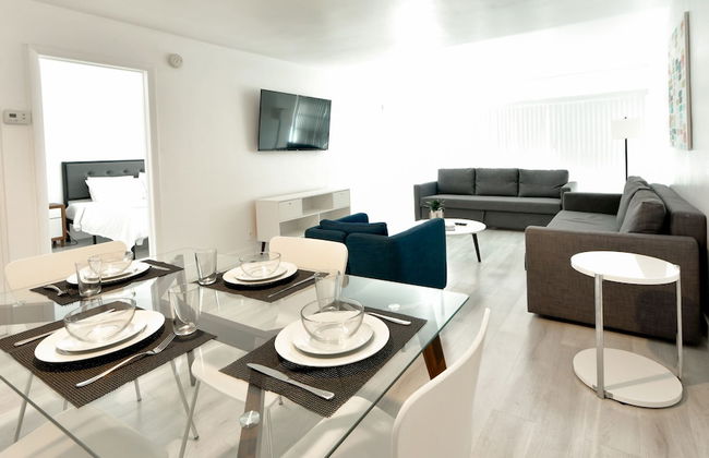 Artrageous on the river By RocketStay - Photo 67