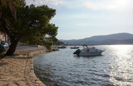 By the sea - Foto 17