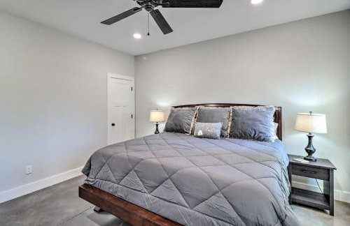 All-Encompassing Lakehouse with Modern Accents! - Foto 24