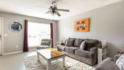 Bulldog Academy. Convenient to MSU. - Foto 1