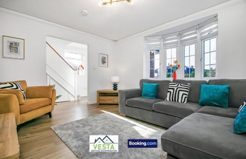 Three Bedroom House By Vesta Serviced Accommodation & Short Lets Borehamwood With Free WiFi & Free Parking - Foto 20