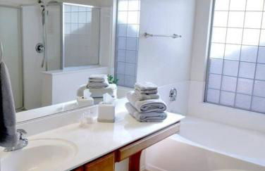 Bright & Fresh Oasis Near Goodyear Ballpark - Foto 14