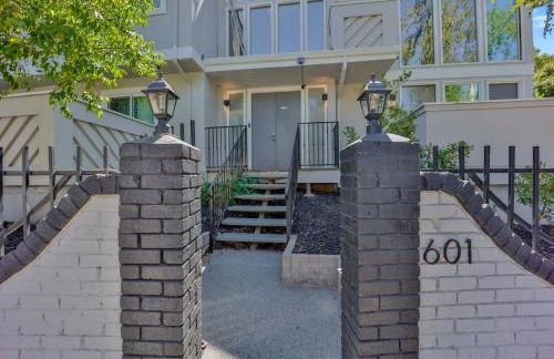 601-Lavish Family Home w AC & Patio near Meta & Stanford - Foto 52