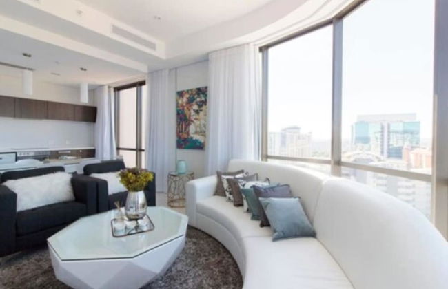 Sandton Skye Apartment - 616 - Photo 22