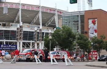 RESTAURANT on site. Walk to everything by RedAwning - Foto 24