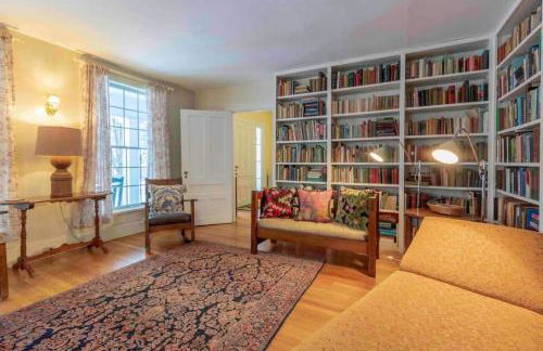 Picture Postcard Mansion in Manchester Village - Foto 12