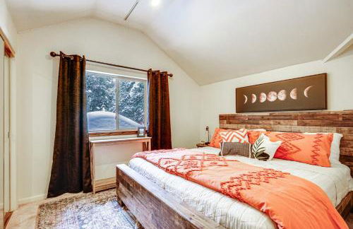 Solitude Mountain Cabin Creek-Side View and Hot Tub - Foto 23