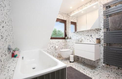 Detached house in Fellbach near Stuttgart - Foto 17