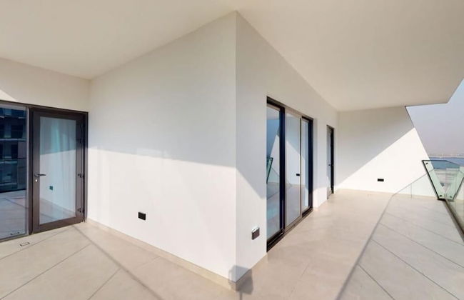 Luxury 3BR Designer Retreat with Parking - Foto 13