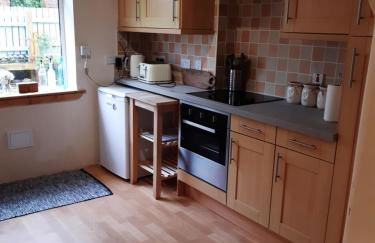 Ardgowan Cottage - Photo 8