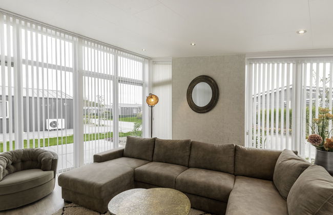 2 bedroom House in Wemeldinge with garden and terrace - Photo 2