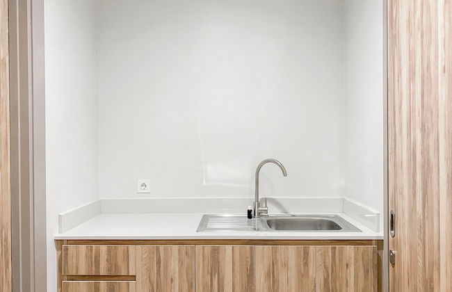 Elegant 3Br With Private Lift And Extra Room Menara Jakarta Kemayoran Apartment - Foto 18