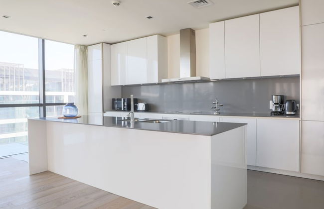 Nasma Luxury Stays - City Walk - Photo 57