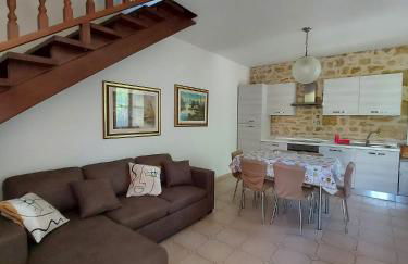 IZZ1 Apartments - Loft Serramazzoni - Foto 4