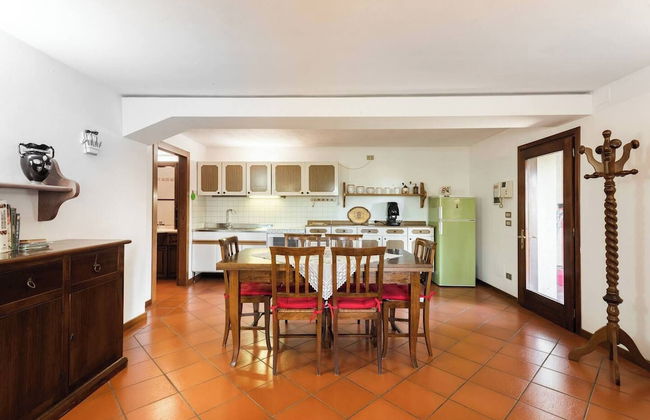 Comfortable House - Garden and Parking - Photo 26