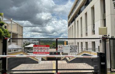 Flat aconchegante - Perto de Tudo - Vista Livre - Estacionamento privativo e Portaria 24h - Wi-Fi 600mbps - Foto 7