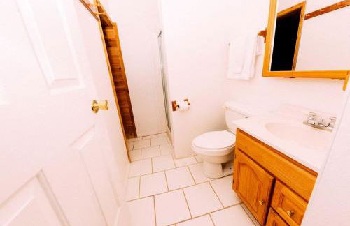 Private Family-Friendly Lodge Perfect for Reunions near Rexburg, Idaho - Photo 20