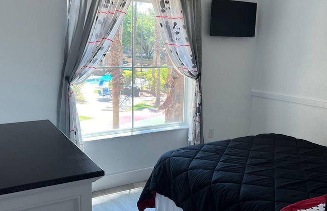 Free Shuttle 2 Queen Disney Area - Foto 12