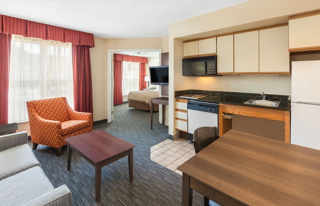 Affordable Suites of America Detroit-Warren - Foto 5