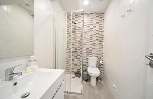 Right Place - Photo 14