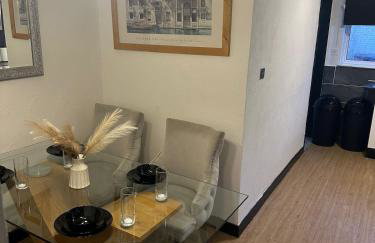 4BDR House By Homesy - Short Term Rental Cardiff - Ideal for Contractors - Foto 33