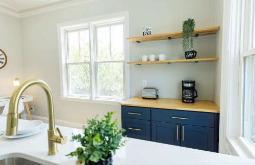 Jennifer's Spa-Like Modern & Chic Broadway Retreat - Foto 8