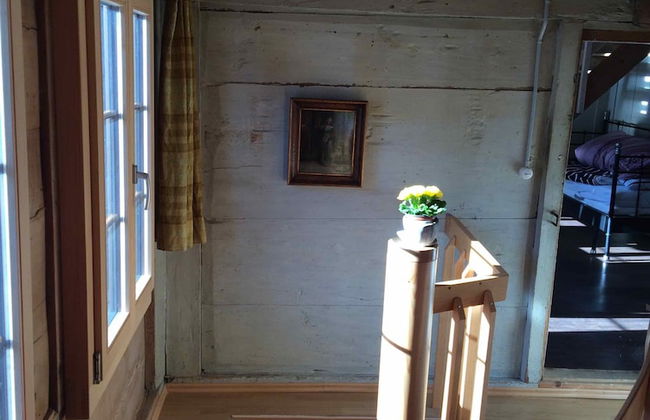 325 Year Old Swiss Chalet - Foto 12