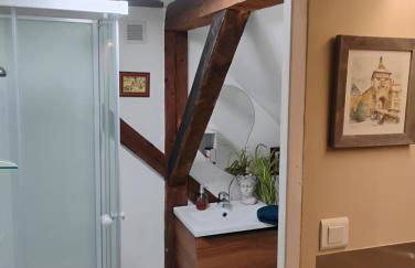 Gîte Le Marronnier, parking et terrasse au calme, entre Colmar-Riquewihr et Obernai, vue sur espaces verts et coteaux d Alsace, route du vin-châteaux - Foto 13