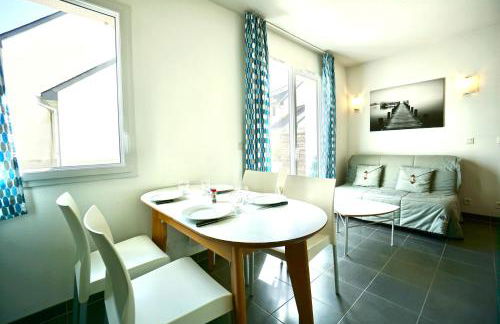 Cabane aux étoiles -piscine-golf à 50m - Foto 20