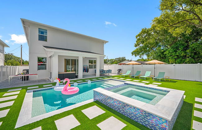 New-6br Discovilla- Sleeps16 Heated Pool & More - Foto 1