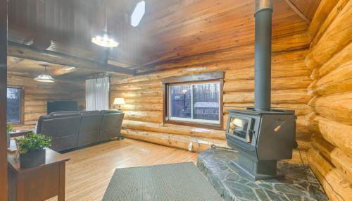 Less Than 1 Mi to Kenai River Spacious Cabin with Deck! - Foto 5