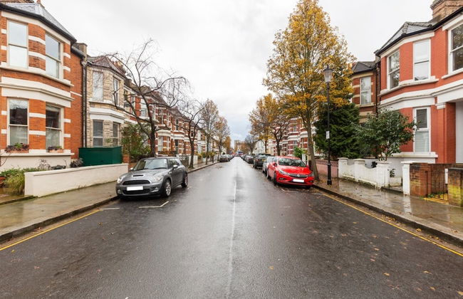 Lovely 4 Bedroom House near Portobello - Foto 32