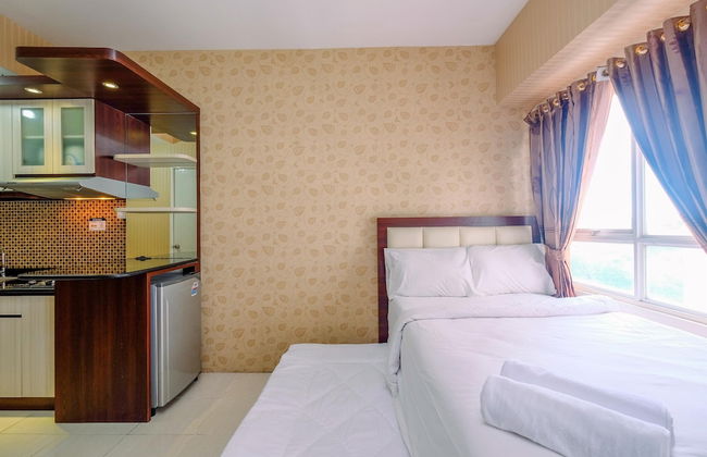 Warm And Nice Studio Apartment At Taman Melati Margonda - Photo 1