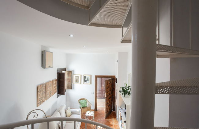 Apartamentos Los Patios de la Judería - Photo 52