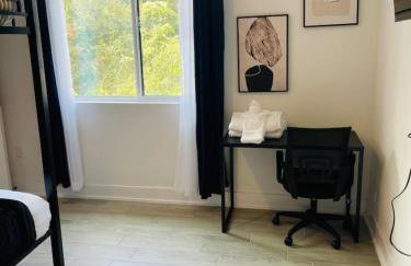 Stylish Austin Getaway - Central Location - Foto 9