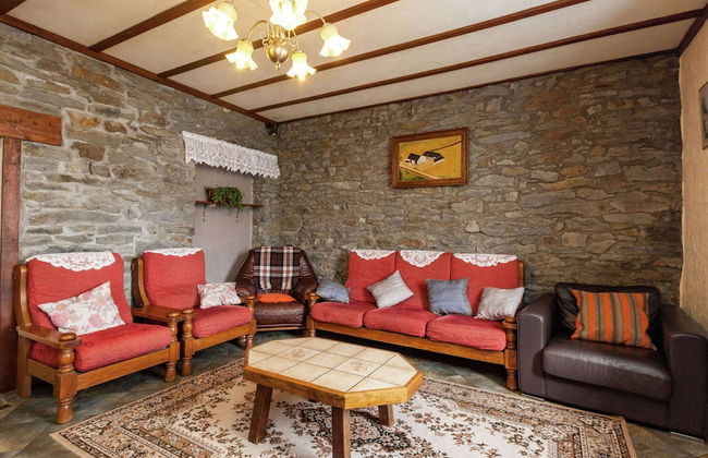 Holiday Home in Bastogne With Garden - Photo 1