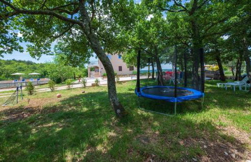 Beautiful Apartment In Labin - Photo 6