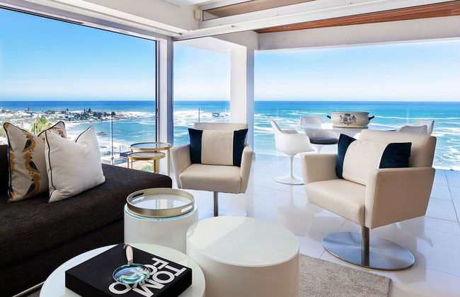 Clifton YOLO Spaces – Clifton Beachfront Penthouse - Photo 27